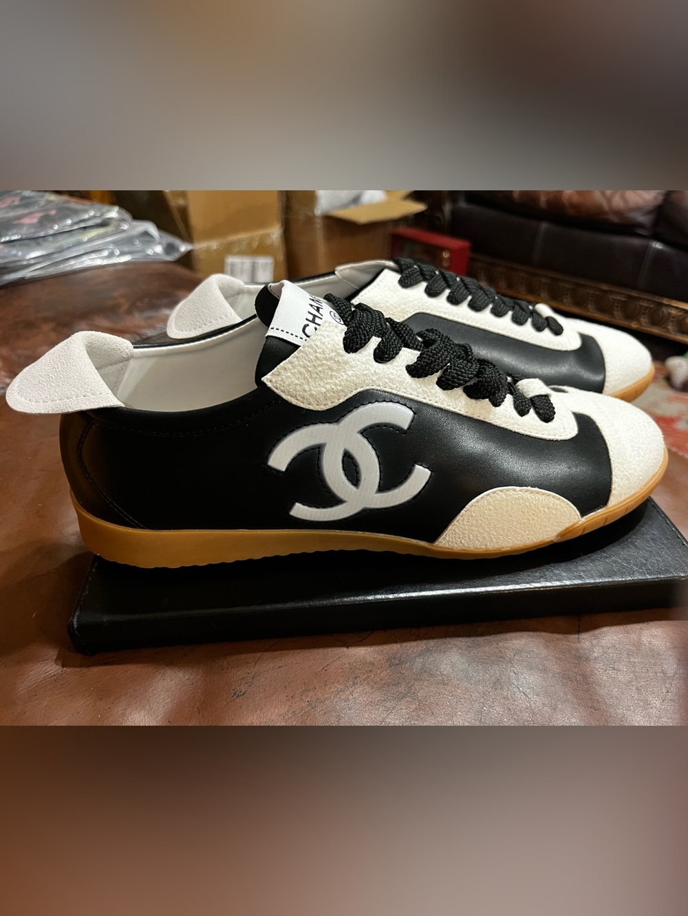 Double C Retro REV Black White Letter Logo Classic Sneakers Size 40 Euro 9 USA